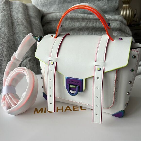 MICHAEL KORS Manhattan Medium Contrast-Trim Leather Satchel. - Picture 14 of 16